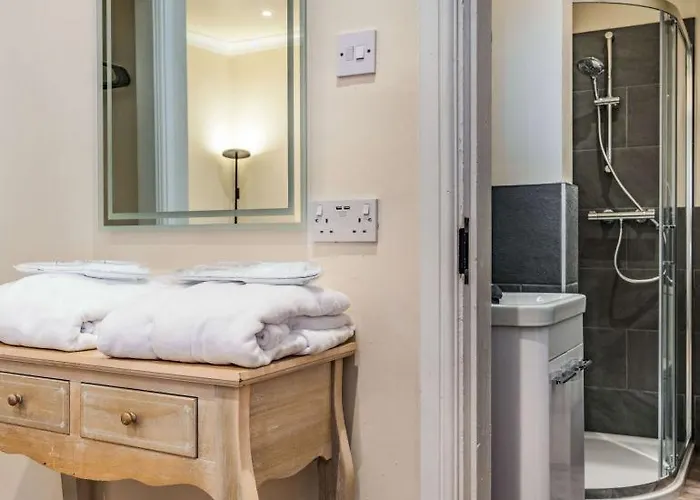 Holiday home Harefield