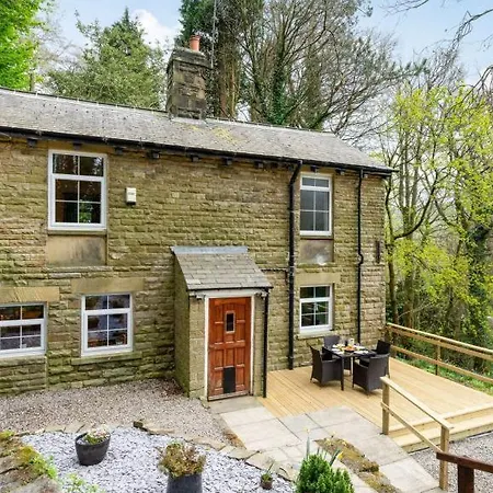 Harefield Pateley Bridge