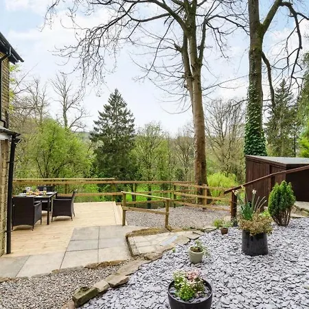 Harefield Holiday home