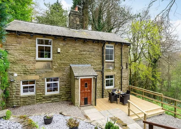 Harefield Pateley Bridge